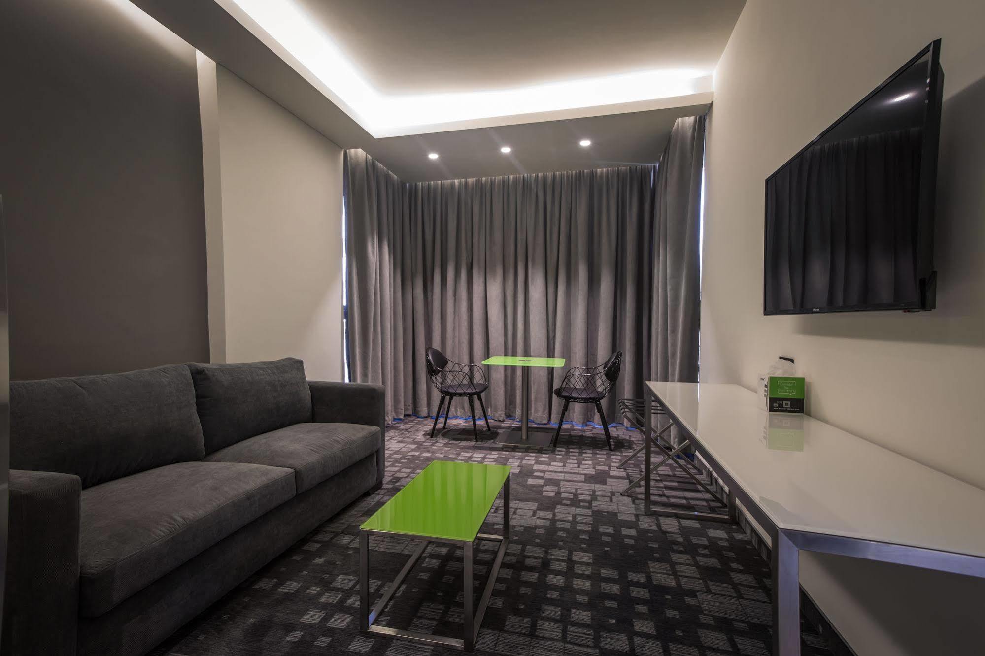 Studio 44 Beirut Exterior foto